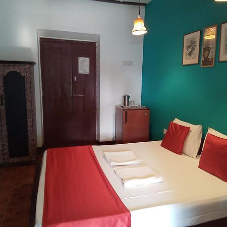 O Camarao Hotel Calangute Kültér fotó