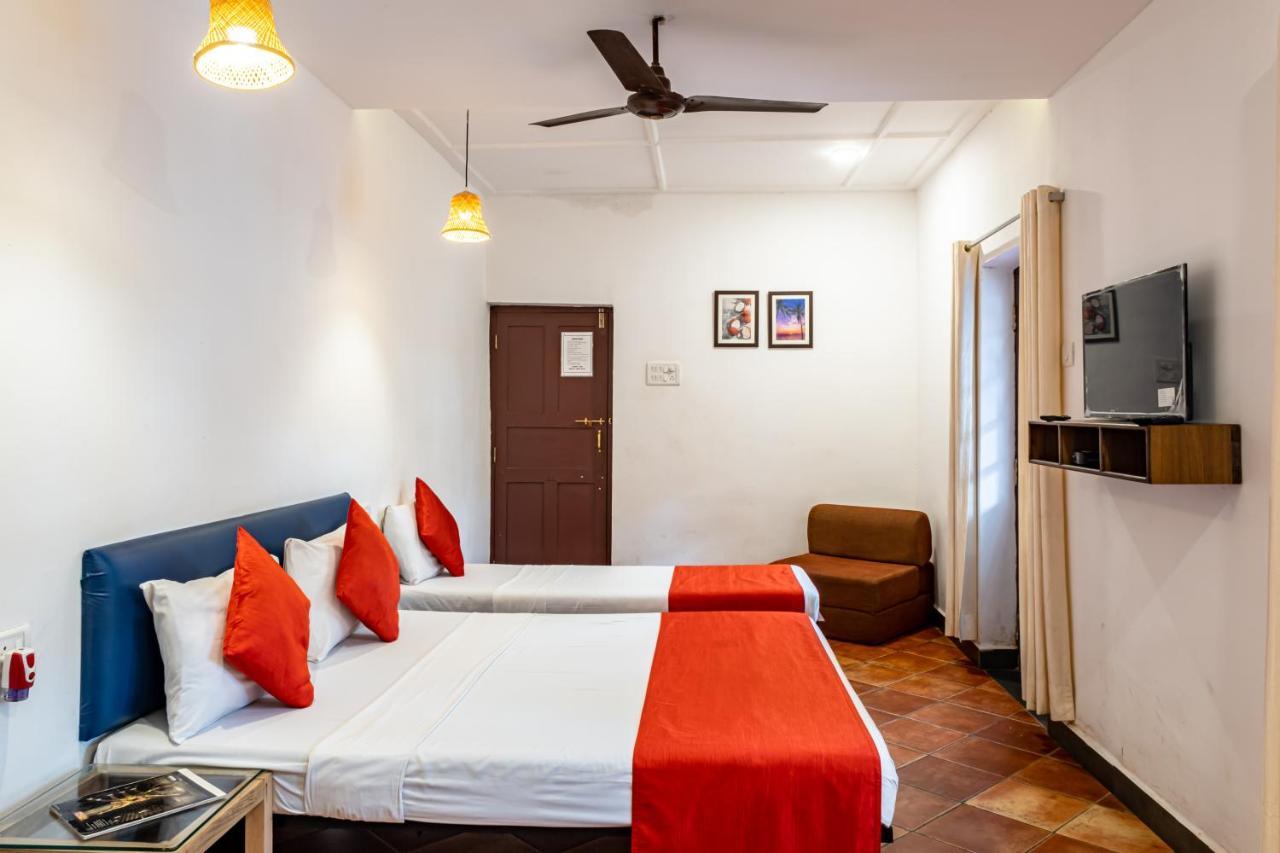 O Camarao Hotel Calangute Kültér fotó