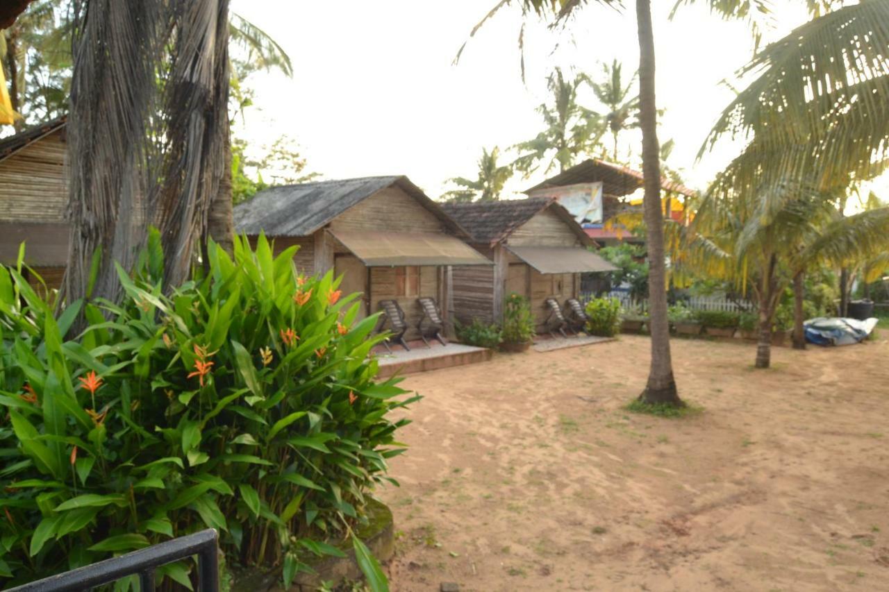 O Camarao Hotel Calangute Kültér fotó